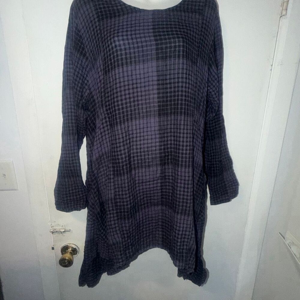 TULIP Purple and Black Plaid Shark Hem Lagenlook Lightweight Oversize Tunic-S